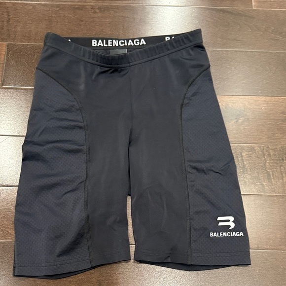 Balenciaga Activewear bike shorts - Picture 3 of 10